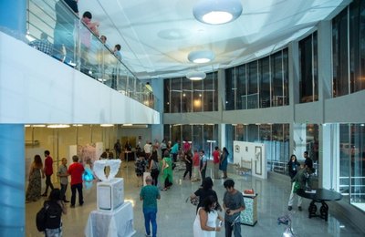 Violeta Plech e Chico Viveiros expõem obras no Complexo Teatro Deodoro