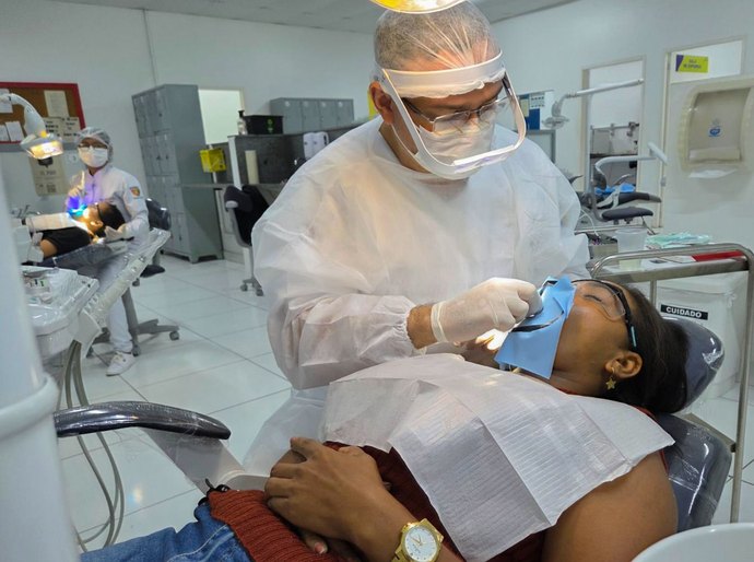 Centro Universitário oferta triagem gratuita em serviços odontológicos