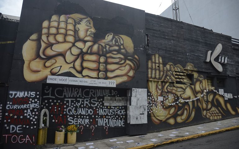 Por unanimidade, STF mantém condenações por incêndio na boate Kiss 