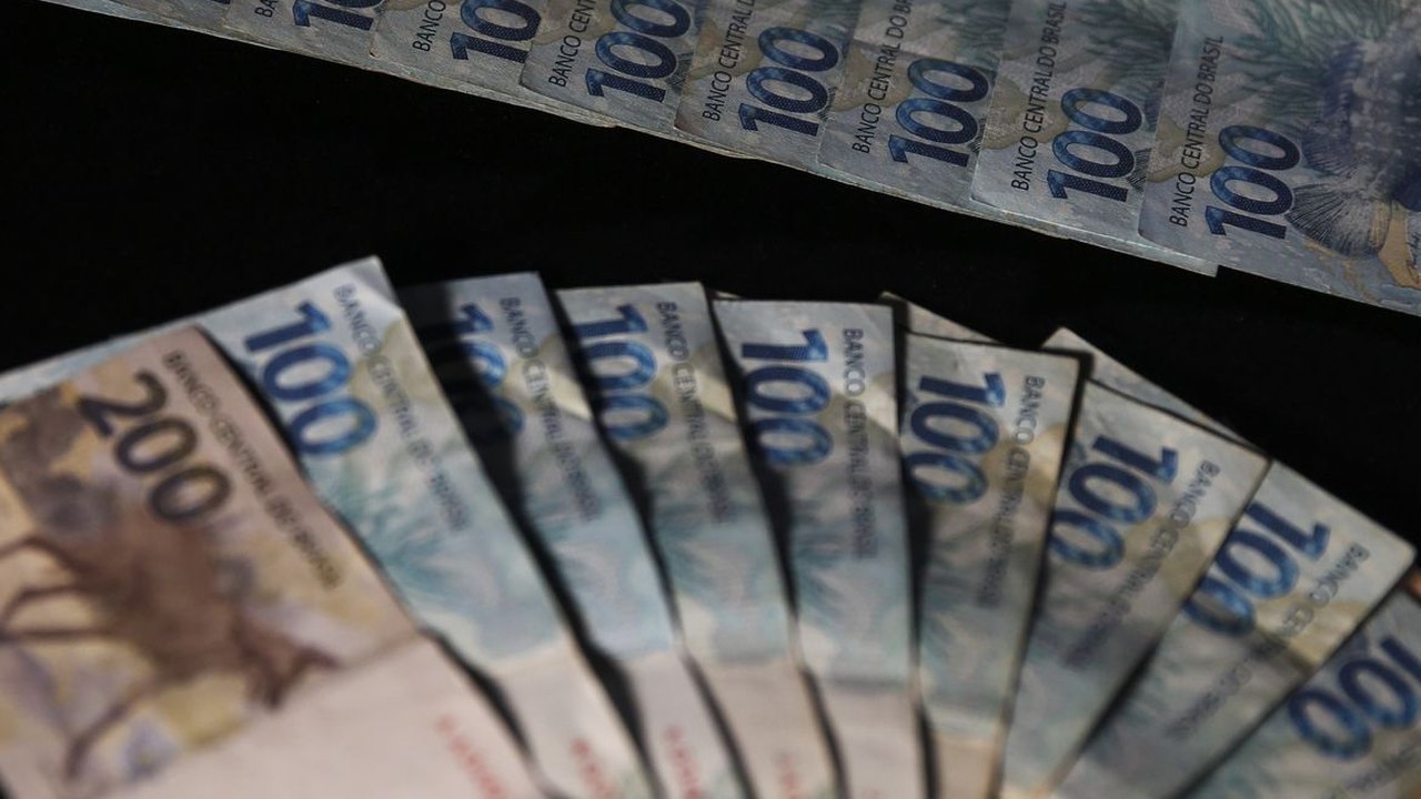 Saques na poupança superam depósitos em R$ 6,25 bilhões em julho