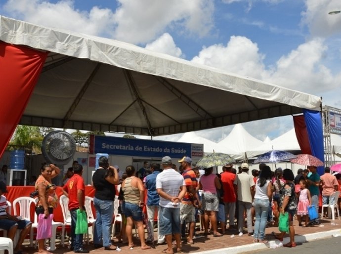 Barbosa discute a aplicação de verba federal para melhorar ensino público