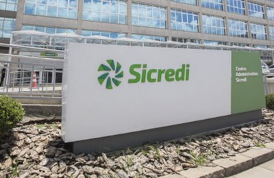 Sicredi está entre as 5 melhores instituições financeiras brasileiras no ranking mundial da Forbes