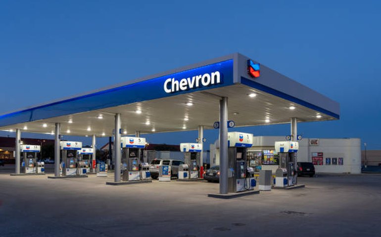 Chevron abandona aposentadoria compulsória por idade para CEO e anuncia nova CFO