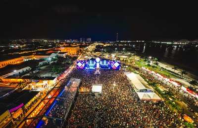 Programação do São João Massayó segue nesta terça com apresentações de Elba Ramalho e Léo Santana
