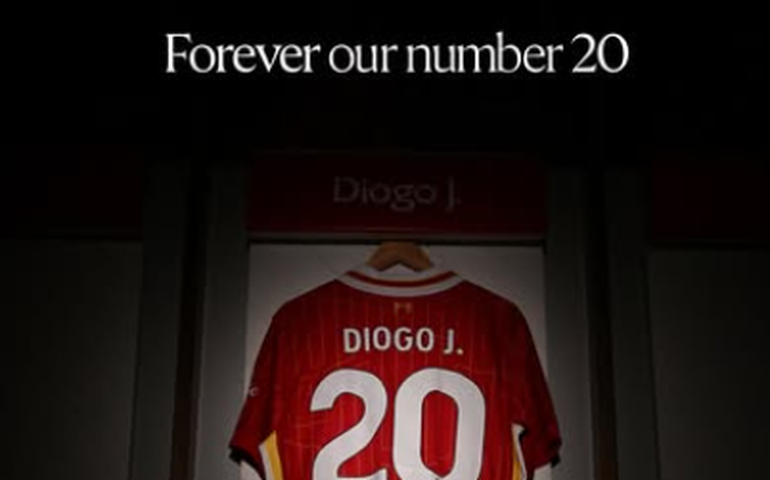 Liverpool homenageia Diogo Jota na primeira partida após a morte do atacante português