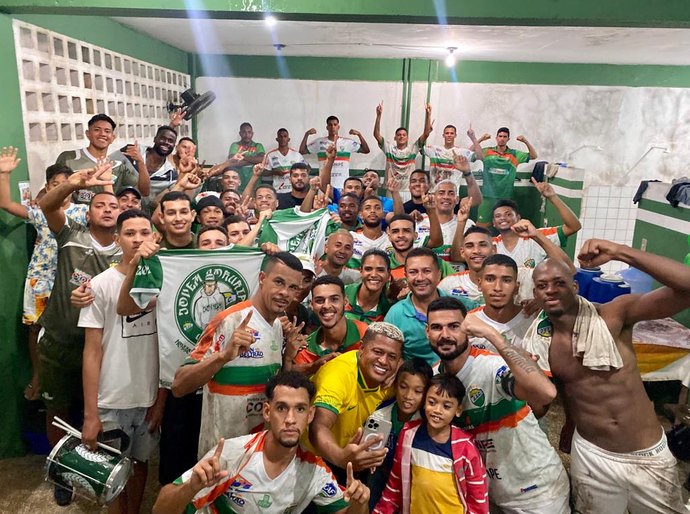 Coruripe vence Zumbi de virada e tem vantagem para decisão do Alagoano Série B