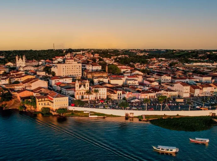 FliPenedo: Exposição destaca autores que incluíram Penedo em suas obras