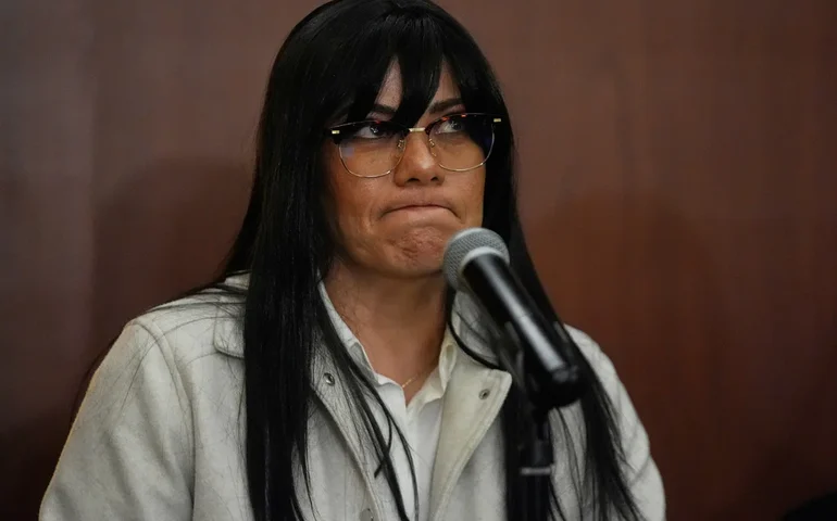 Advogados acusam México de infringir lei ao enviar membros do cartel aos EUA sem ordem de extradição