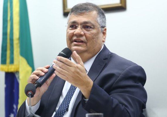 Mesmo sob pressão do Congresso, STF deve validar decisão de Dino sobre emendas