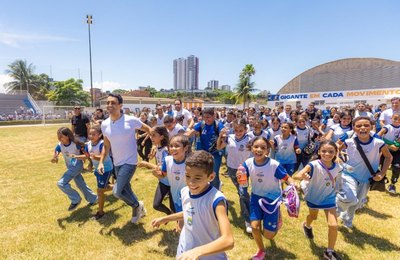 JHC entrega Gigantão, um marco na história do esporte e educação em Alagoas