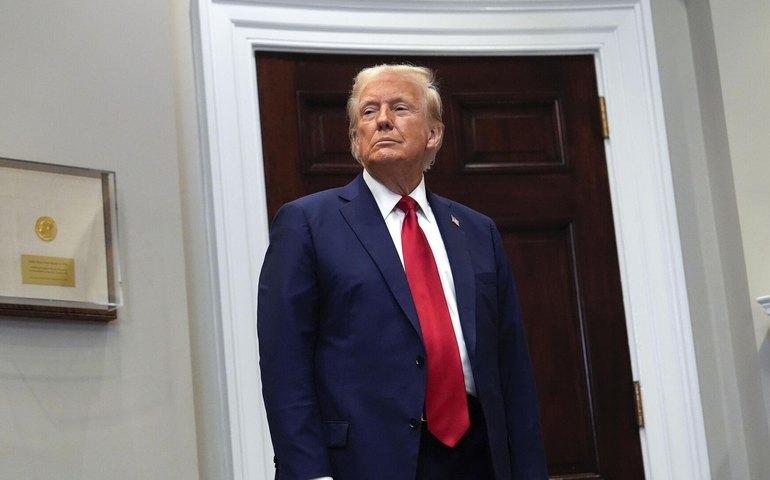 'Época dos ultimatos acabou': Trump deve optar por diplomacia nas relações com Rússia, diz professor