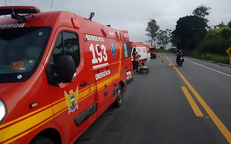Corpo de Bombeiros socorre três vítimas de colisões com motocicletas em Maceió e Arapiraca