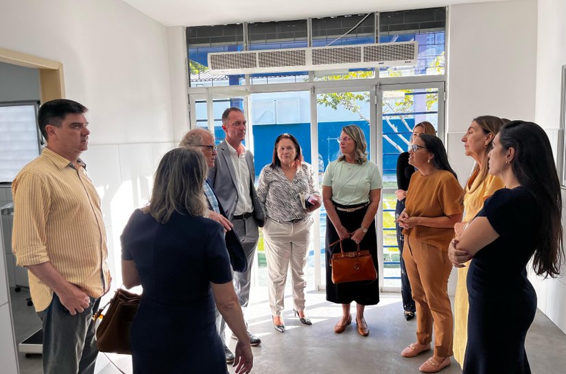 Comitiva do Hospital do Câncer de Barretos (SP) conhece serviços do Pam Salgadinho