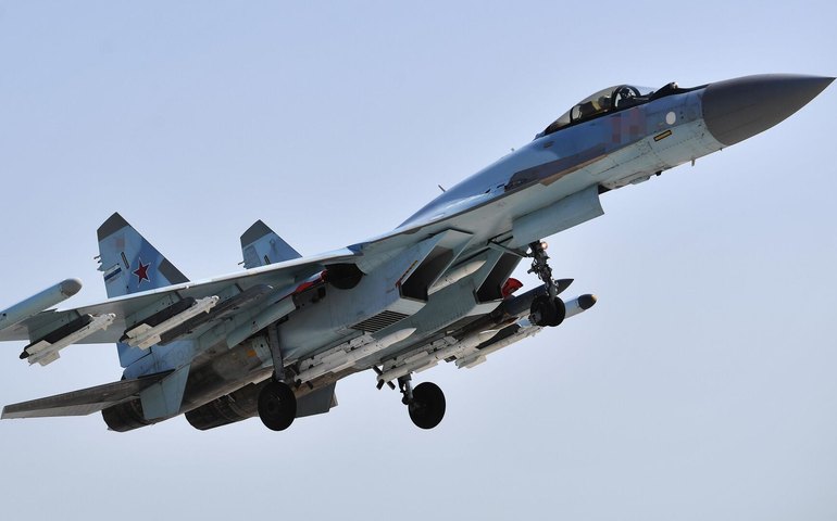 Rostec: Força Aeroespacial russa recebe caças Su-35S com novos motores de controle digital