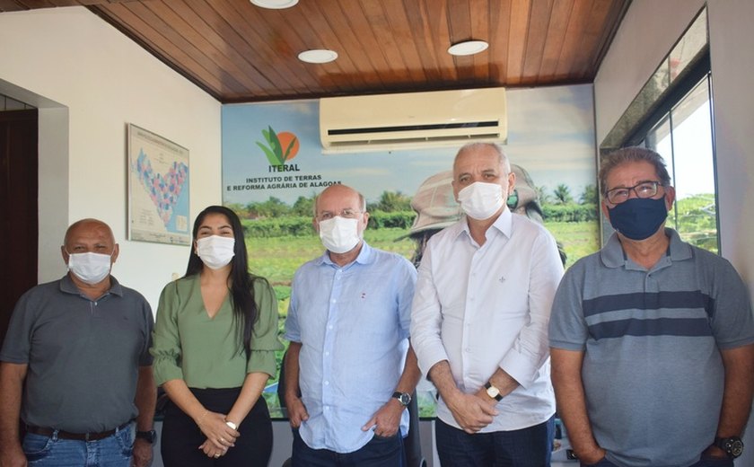 Prefeita de Ouro Branco visita ITERAL