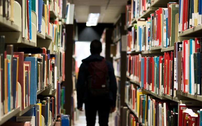 Fies tem novo prazo para renovação de contratos; confira