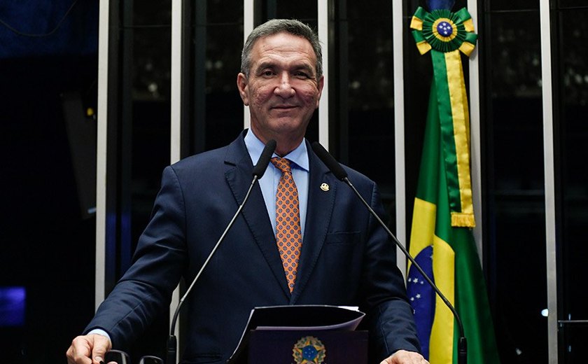 Lucas Barreto defende exploração de petróleo na costa do Amapá