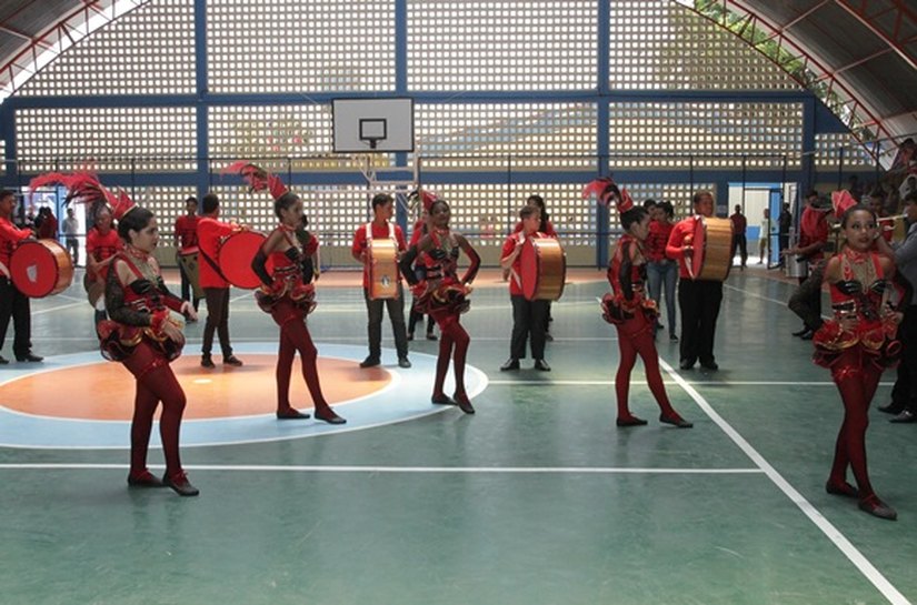 Rio Largo: apresentações culturais marcam entrega de ginásio poliesportivo