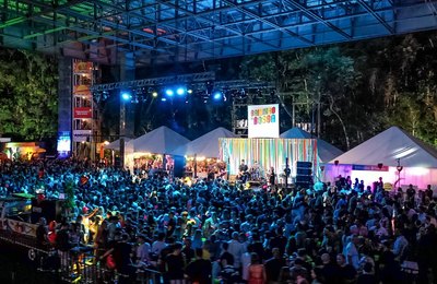 Bailinho do Bossa celebra os 18 anos da casa com palco 360º e noite inédita na Ópera Concept Hall