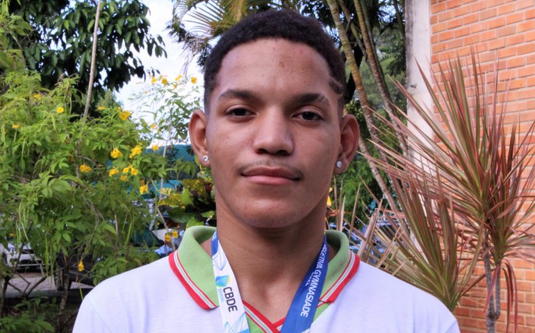 Estudante do Ifal Marechal disputa em São Paulo vaga de Luta Olímpica no Pan-americano