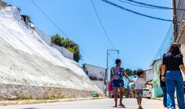 03-10-23-Contencao-Encosta-Cruz-das-Almas-Moradores-SEMINFRA-Foto-Felipe-Sostenes-8_2026-03-26-153559_nrda