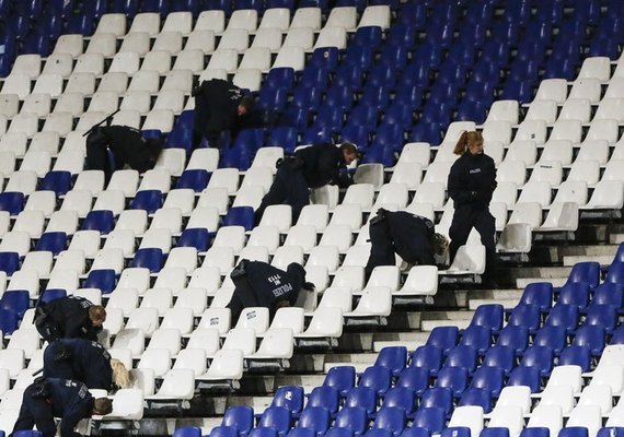 Estádio é evacuado, e amistoso entre Alemanha e Holanda é cancelado