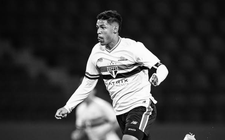 Ryan Francisco passa por cirurgia no joelho esquerdo e só volta ao São Paulo em 2026