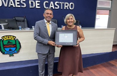 Câmara homenageia professora Tânia de Almeida com Título de Cidadã Benemérita de Maceió