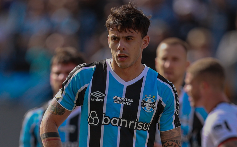 Grêmio empresta volante uruguaio Carballo para clube dos Estados Unidos