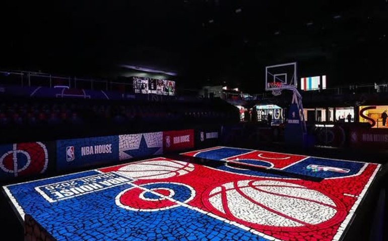 NBA House celebra 10 anos no Brasil com megaestrutura de 6 mil m² em São Paulo para as finais