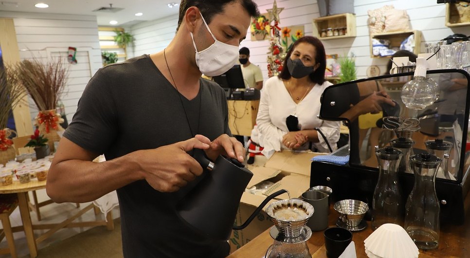 Empresas do setor de bares, restaurantes e serviços de alimentação podem solicitar os serviços / Foto: Sebrae