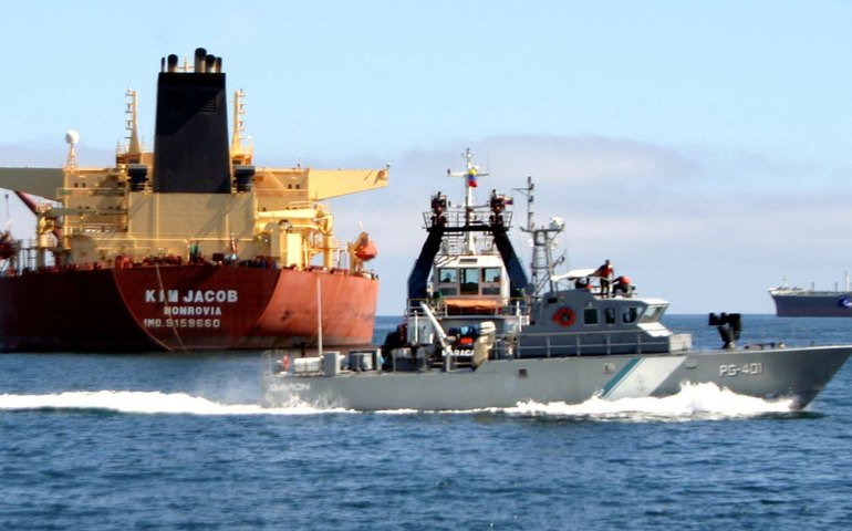 Tarifas de Trump contra petróleo venezuelano ameaçam refinarias chinesas, relata mídia