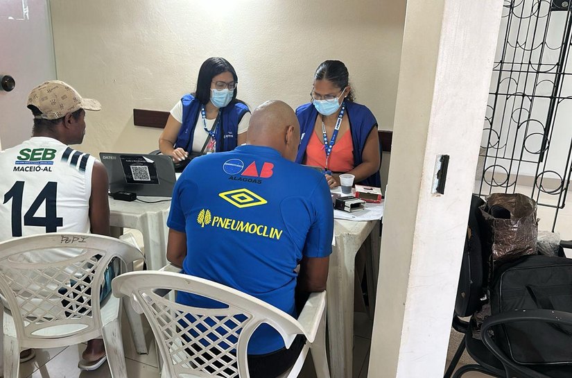 Usuários do Centro Pop participam de ação de cidadania