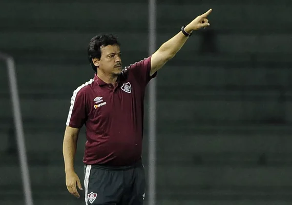 Técnico do Flu, Fernando Diniz minimiza má fase do Fortaleza para confronto de hoje