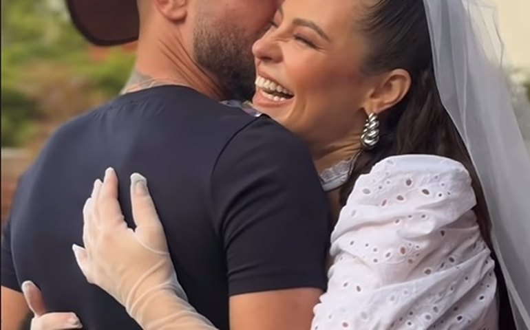 Paolla Oliveira e Diogo Nogueira aparecem em festa após rumores de separação