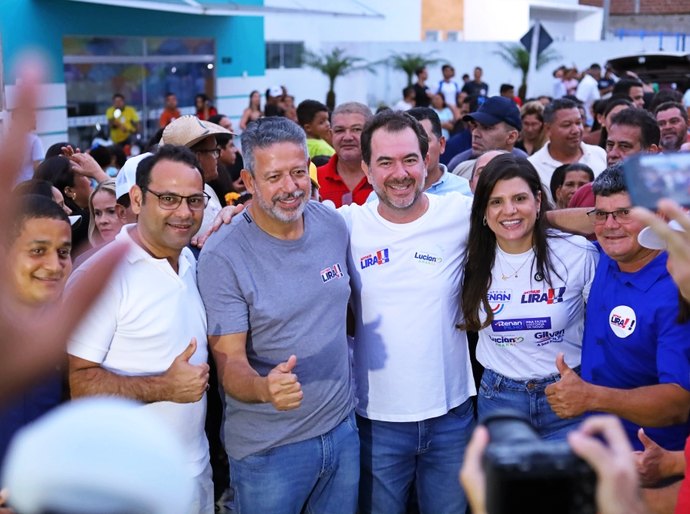 Prefeita Marcela Gomes mostra força política em ato de apoio a Arthur Lira, Luciano Amaral e Gilvan Filho, em Novo Lino