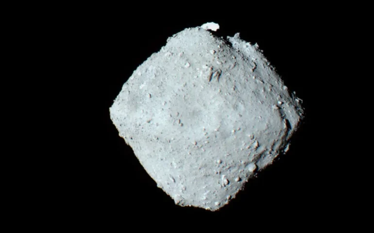 Asteroide Ryugu contém bases do DNA e reforça hipótese sobre origem da vida