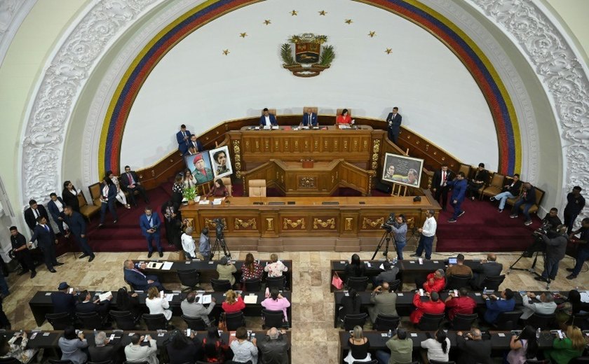 Assembleia Nacional da Venezuela nomeia novo conselho eleitoral liderado por chavista