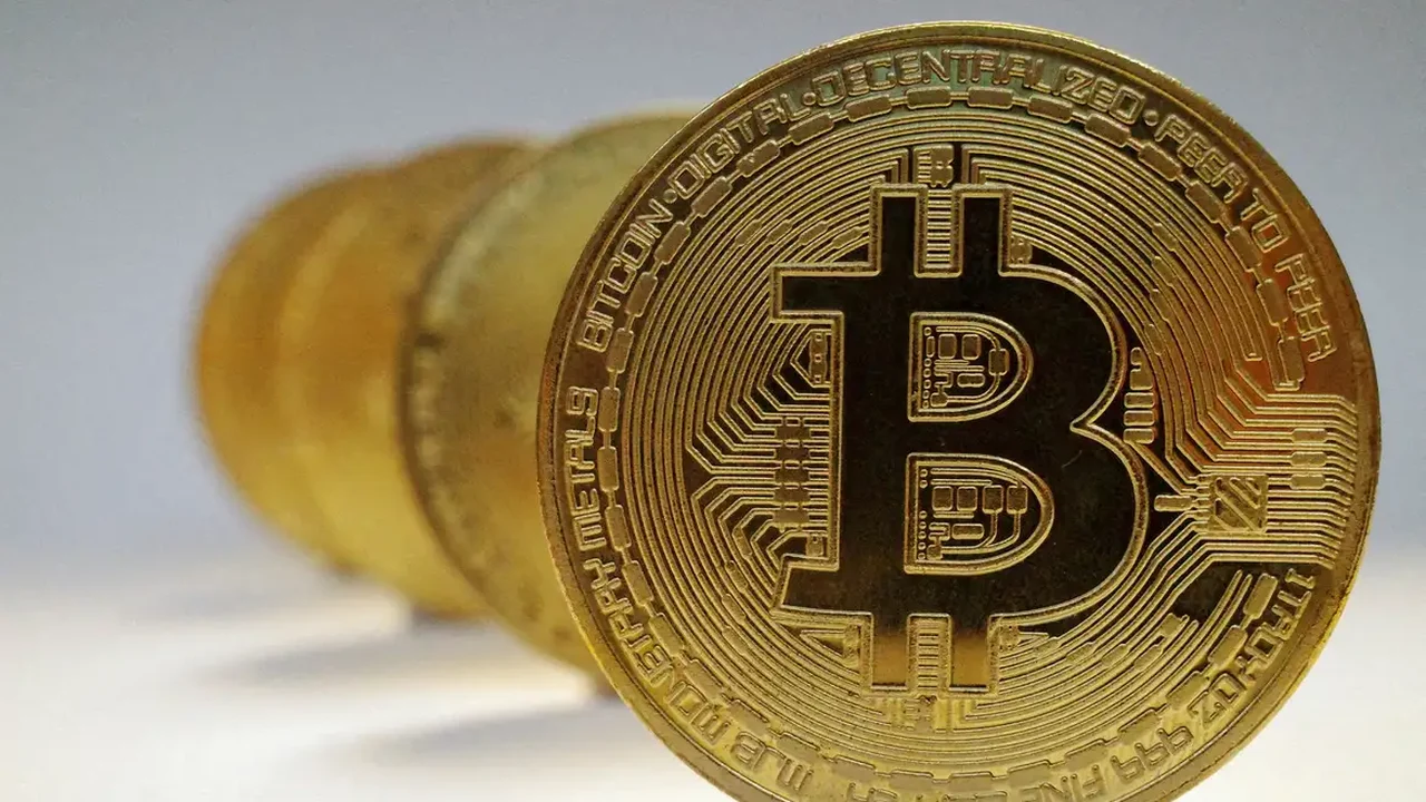 Stablecoins concentram 80% de ativos cripto declarados à Receita