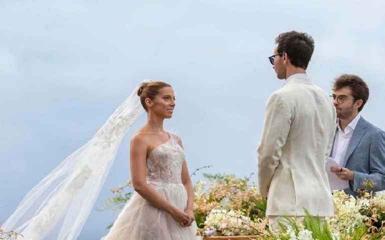 Casamento de bilionário em Noronha: noiva compartilha fotos da luxuosa cerimônia