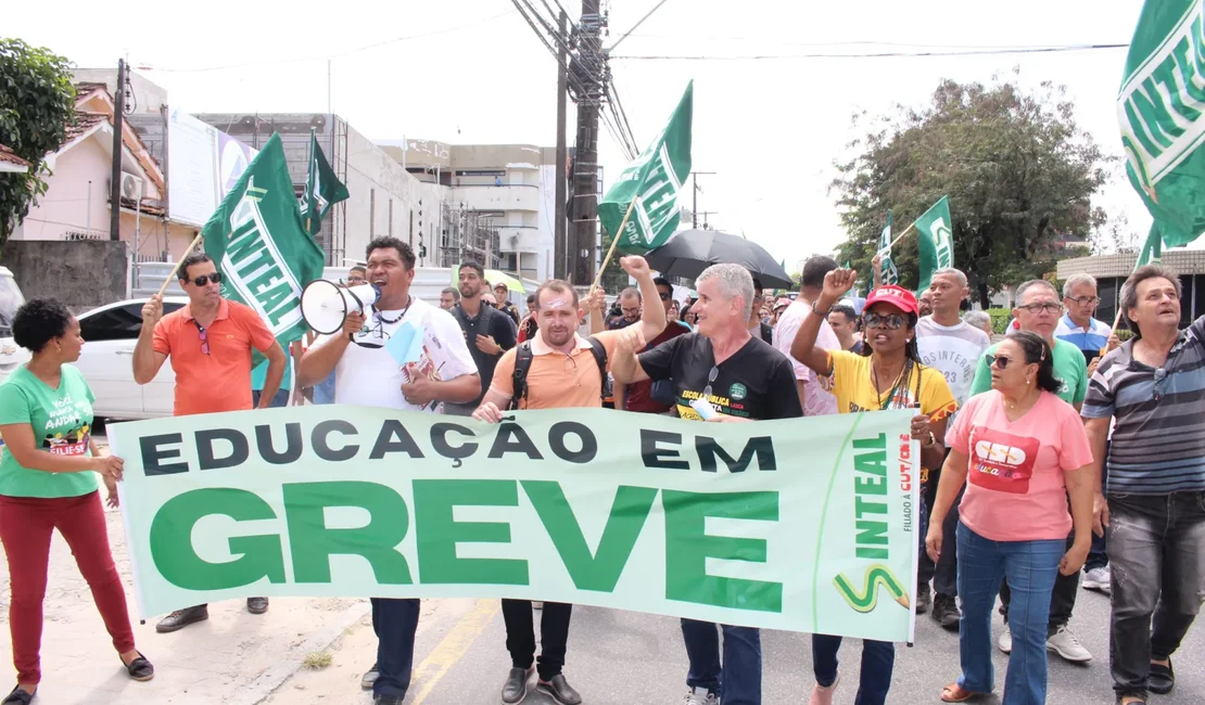 Sinteal denuncia ‘ameaças e assédio moral’ praticados por gestões e gerências escolares do Estado