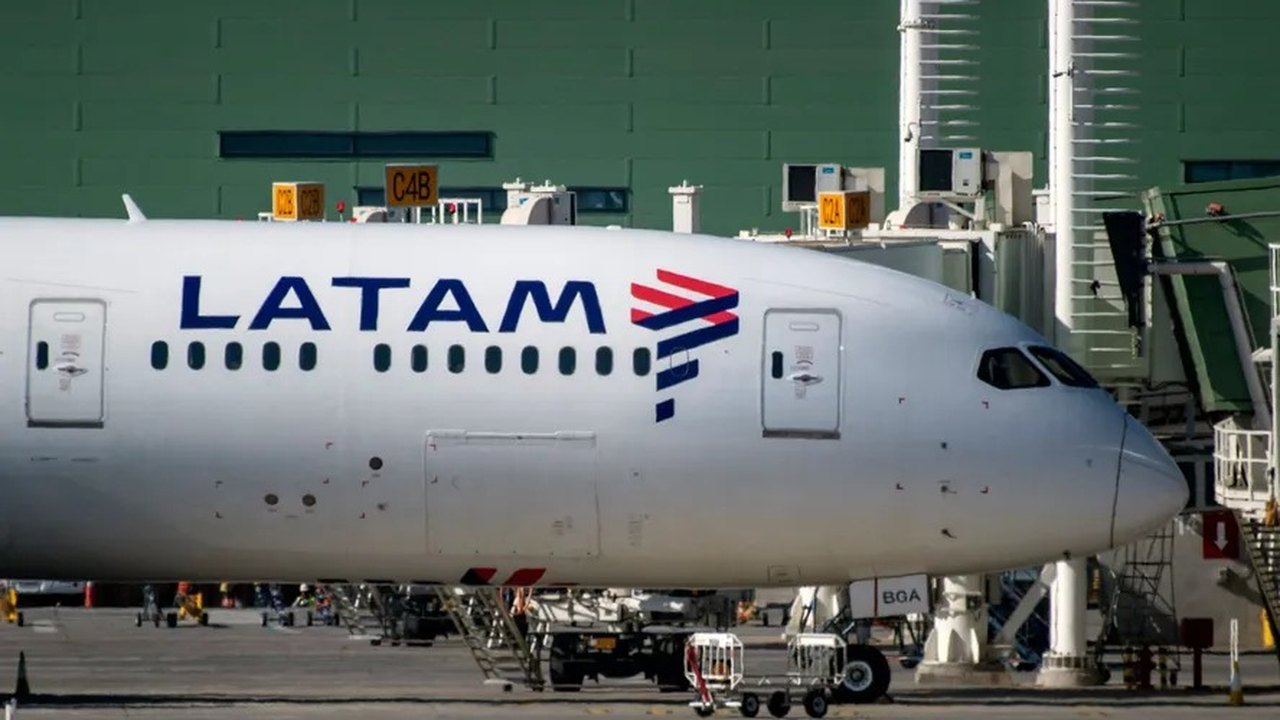Capacidade doméstica da Latam no Brasil cresce 27% na comparação com pré-pandemia