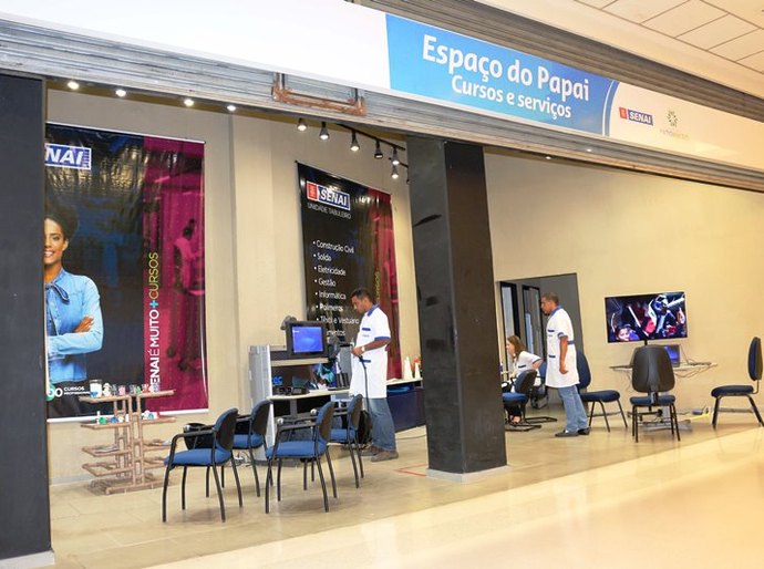 Senai leva cursos e tecnologias a exposição do Dia dos Pais ao Pátio