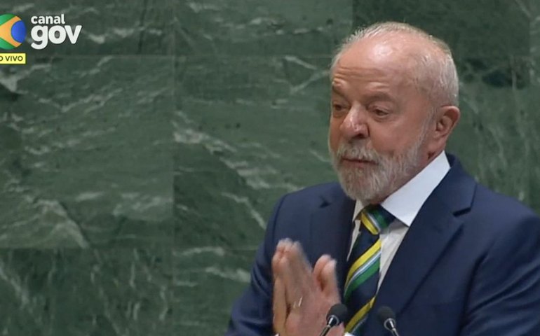 Pobreza é tão inimiga da democracia quanto extremismo, diz Lula na ONU