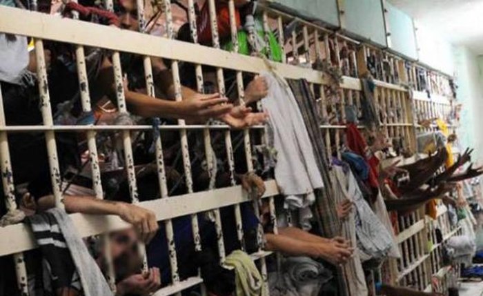 Brasil é o terceiro país com maior número de pessoas presas, atrás dos Estados Unidos e China  Wilson Dias/Agência Brasil