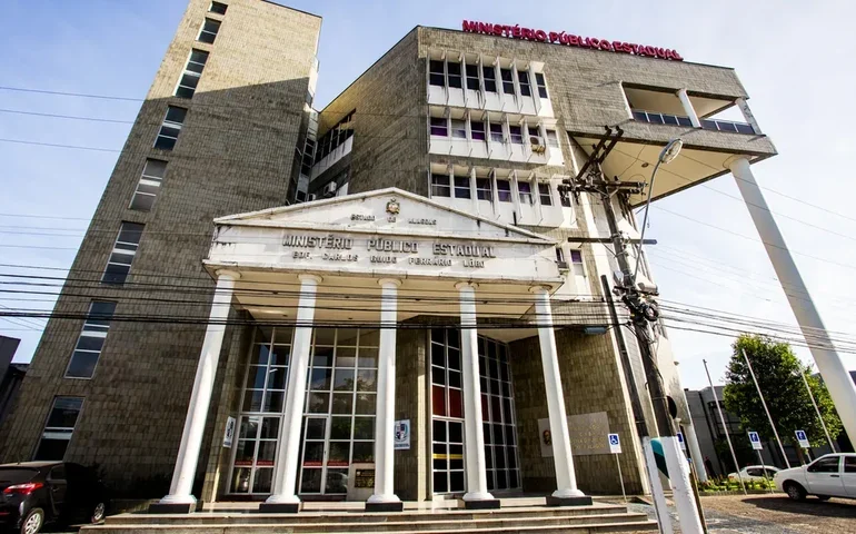 MP cobra concurso na educação e aciona Santana, Olivença e Poço das Trincheiras na Justiça