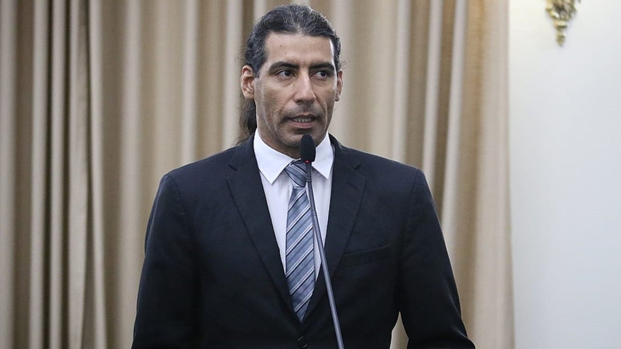 Lobão apresentará projeto para implantação da coletiva seletiva em todo o Estado