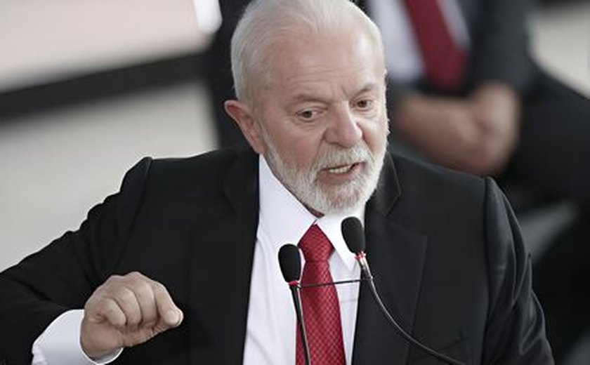 Lula defende ampliação de voos regionais pelo Brasil e pede renovação de frota de aviões