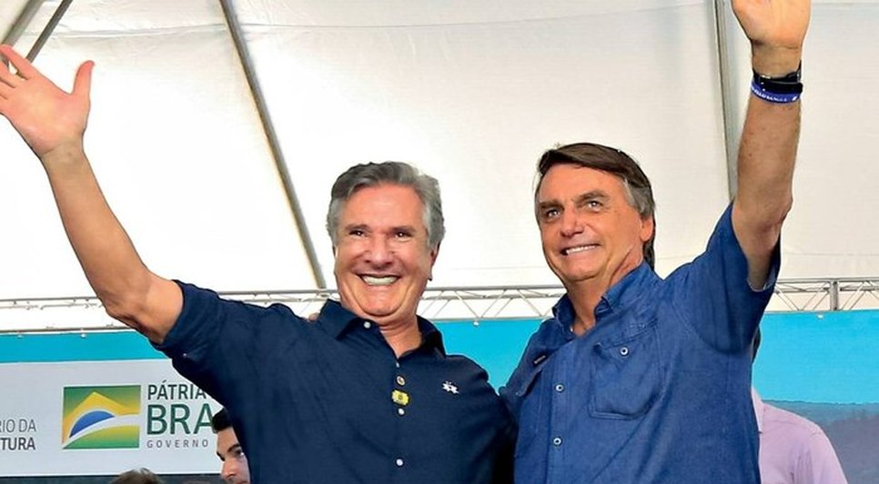 e37e59b4-5ad9-4dd4-a223-4165514140d3-1