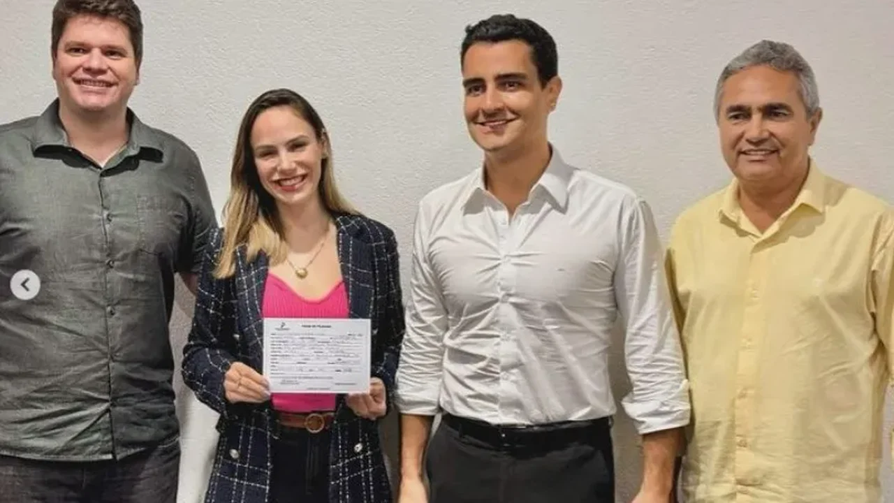 ‘Habemus’: Olívia Tenório se filia ao Progressista em busca da reeleição